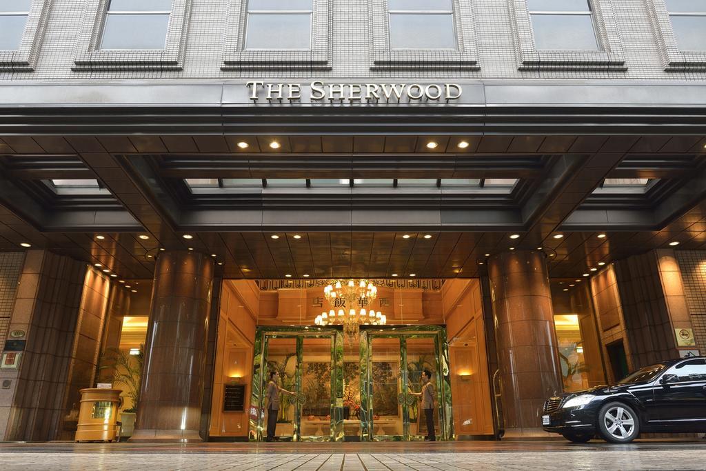 The Sherwood Тайпей Екстериор снимка The entrance of The Sherwood